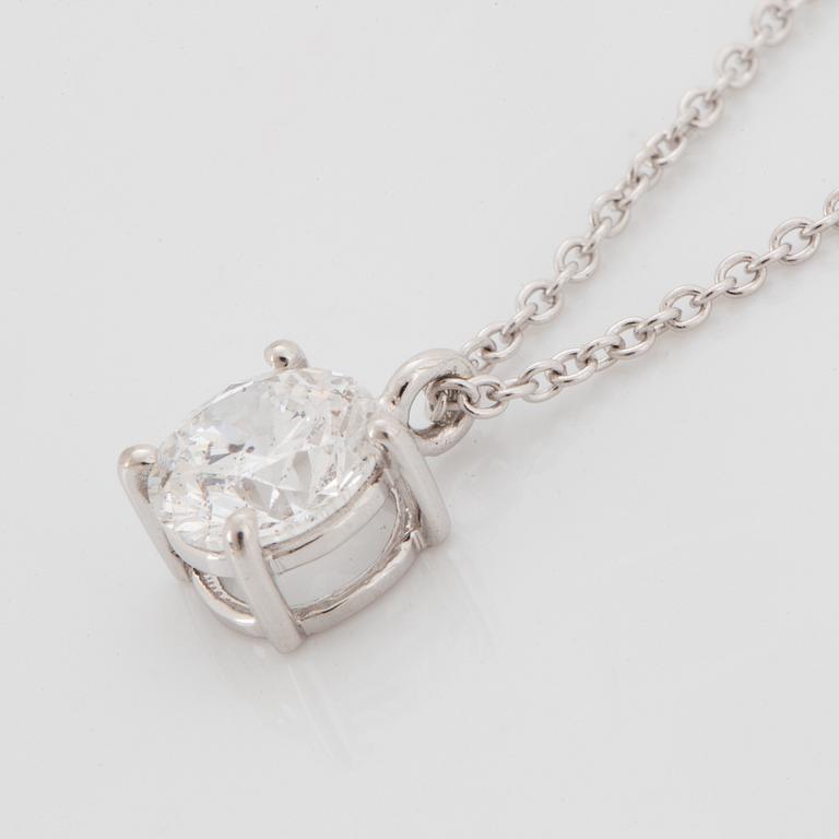 An 18K white gold necklace with a brilliant-cut diamond ca. 1.00 ct. With IGI certificate.