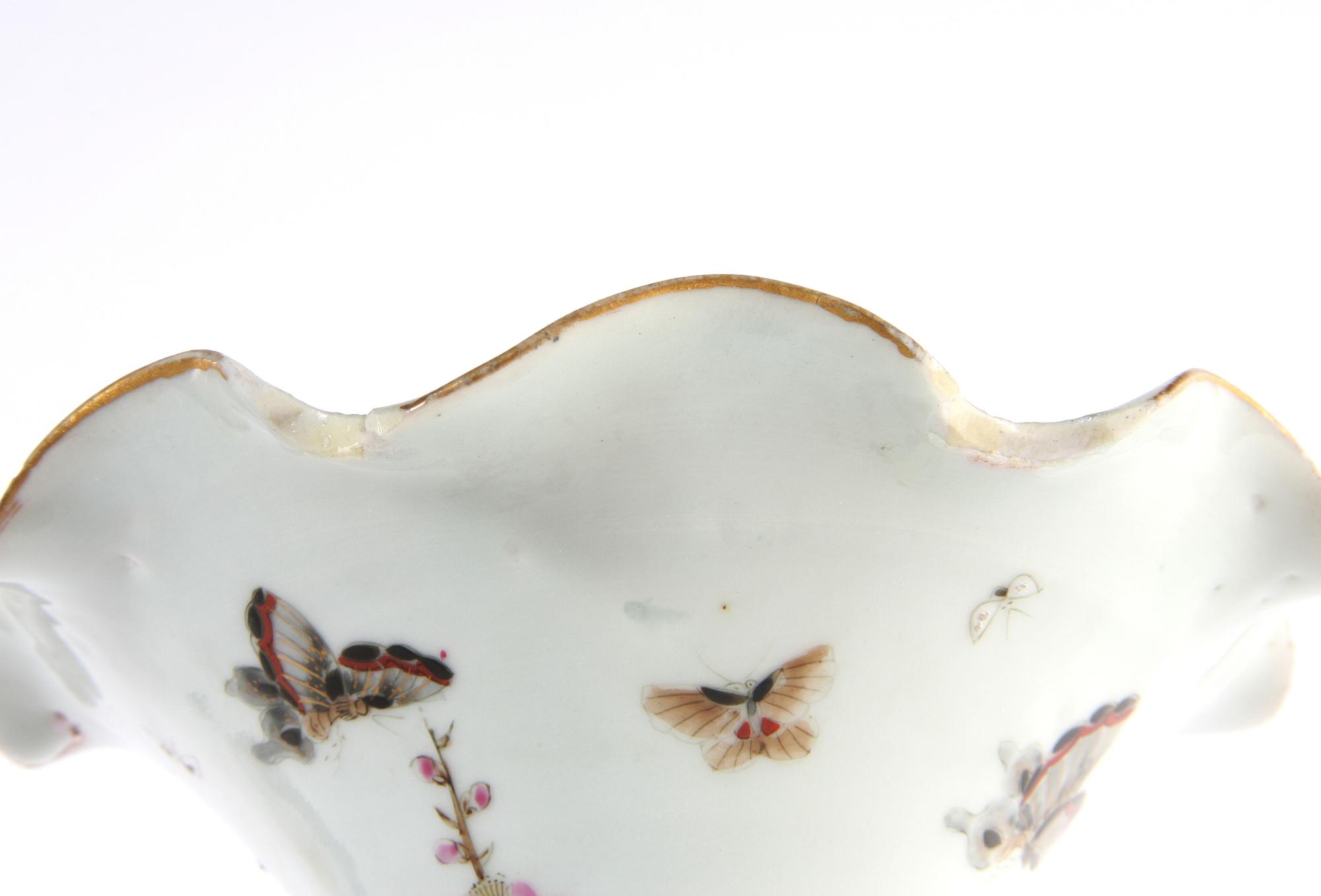 VAS, porslin, Kina, 1900-talets början.