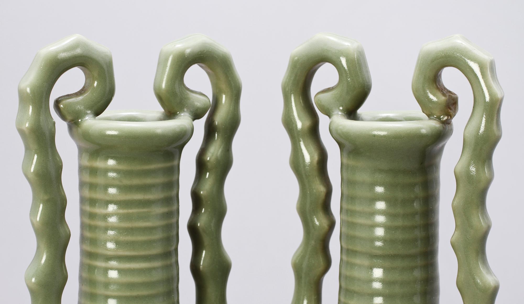 VASER, ett par, porslin, Kina, 1800/1900-tal.