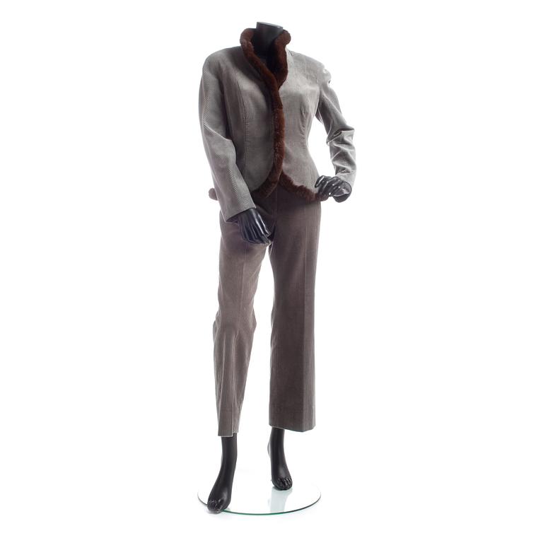 GIORGIO ARMANI, a grey corduroy two-piece suit consisting of jacket and pants.