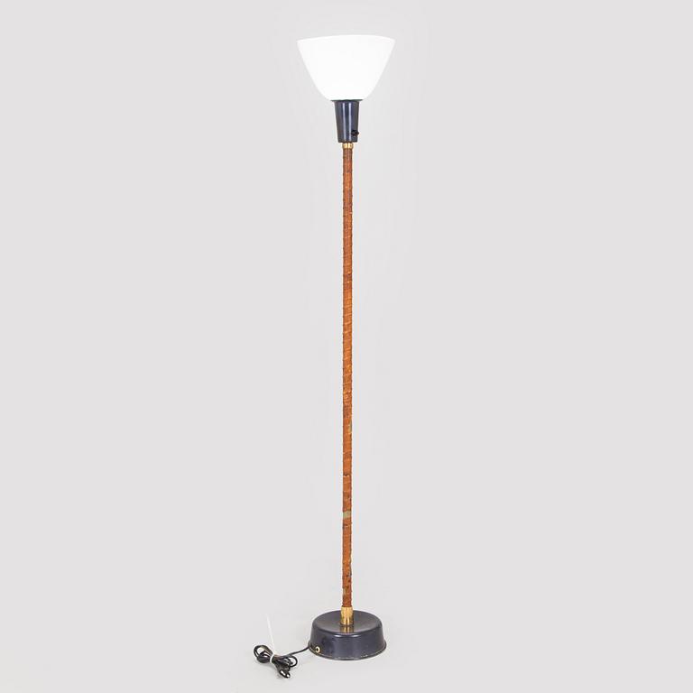 Lisa Johansson-Pape, golvlampa, Stockmann Orno 1900-talets mitt.