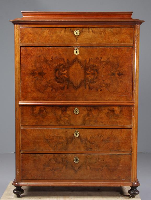 CHIFFONJÉ, 1800-talets andra hälft.