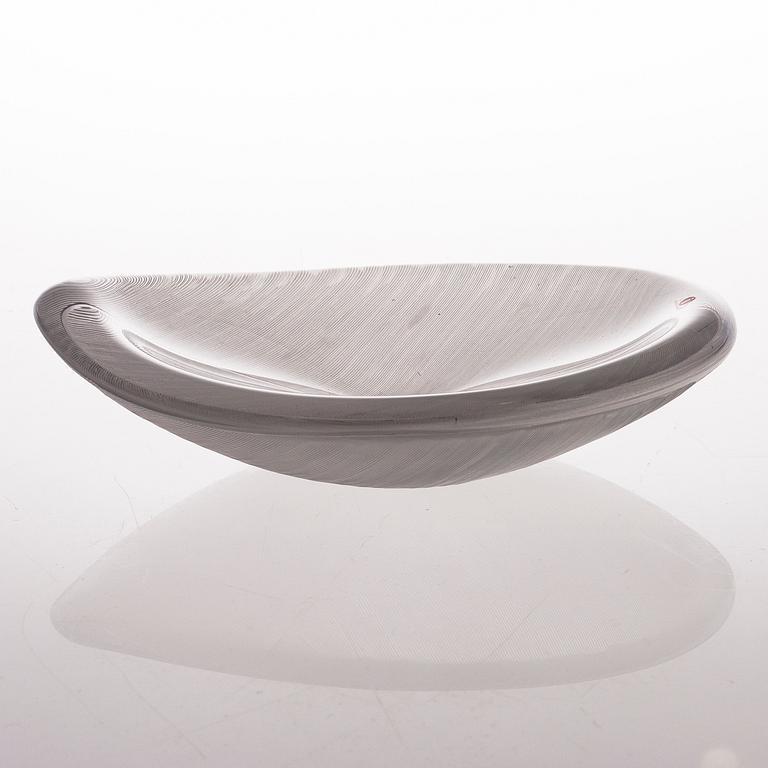 TAPIO WIRKKALA Leaf glass bowl signed Tapio Wirkkala  3337.