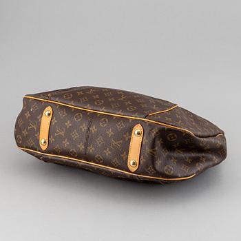 Louis Vuitton, 'Galliera GM'.