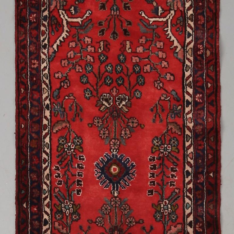 MATTA, Hamadan, ca 297 x 79 cm.