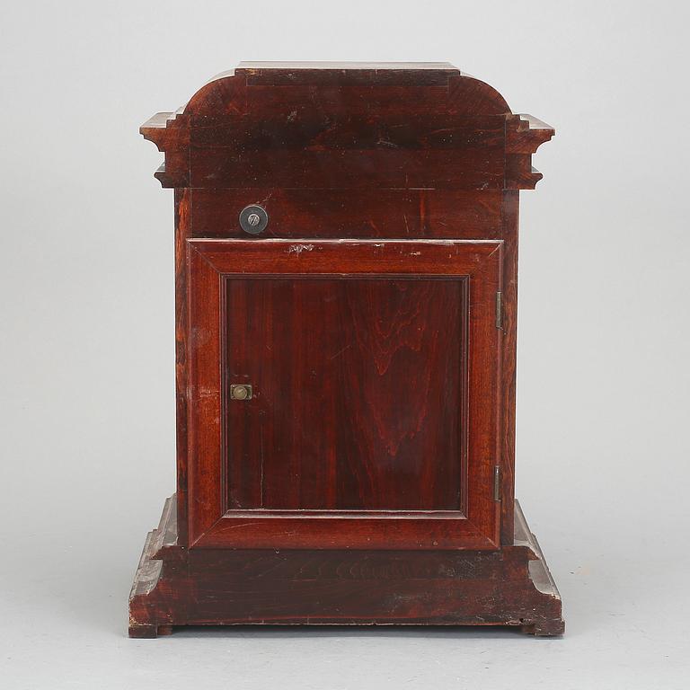 BORDSPENDYL, Chime silent, tidigt 1900-tal.