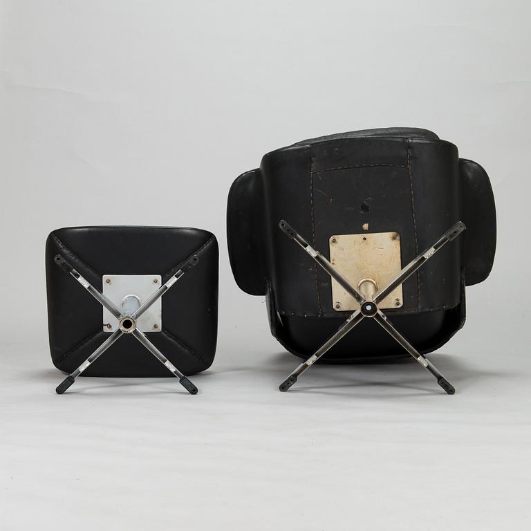 Olli Borg and Mauri Laatikainen,  armchair chair and ottoman, "Rondo", Asko 1960s.