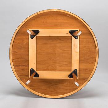 Alvar Aalto, matbord H91,  O.Y. Huonekalu- ja Rakennustyötehdas A.B. 1960-talets början.