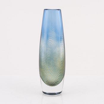 Sven Palmqvist, vas, glas, "Kraka", Orrefors, signerad.