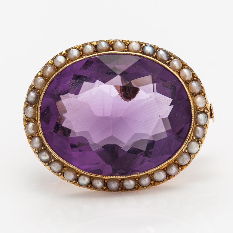 Hänge, 14K guld, ametist och odlade pärlor.