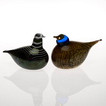 FIGURIN, 2 st, glas, signerad O. Toikka, Nuutajärvi.