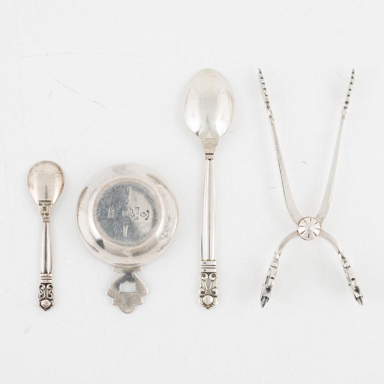 Johan Rohde, silver cutlery and salt cellars 'Konge / Acorn', Georg Jensen, Denmark (14 pieces).