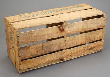 BACK, trä, "Pemon", omkring 1900-talets mitt.