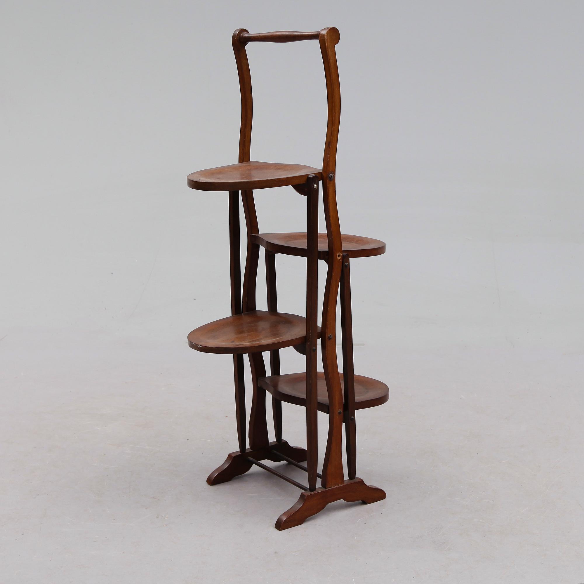 CAKESTAND, England, omkring år 1900.