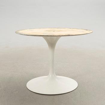 Eero Aarnio, Table, "Tulip", Knoll International, second half of the 20th century.