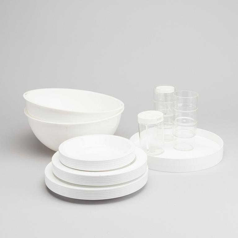 GUZZINI PICNIC BALL SET. ITALY.