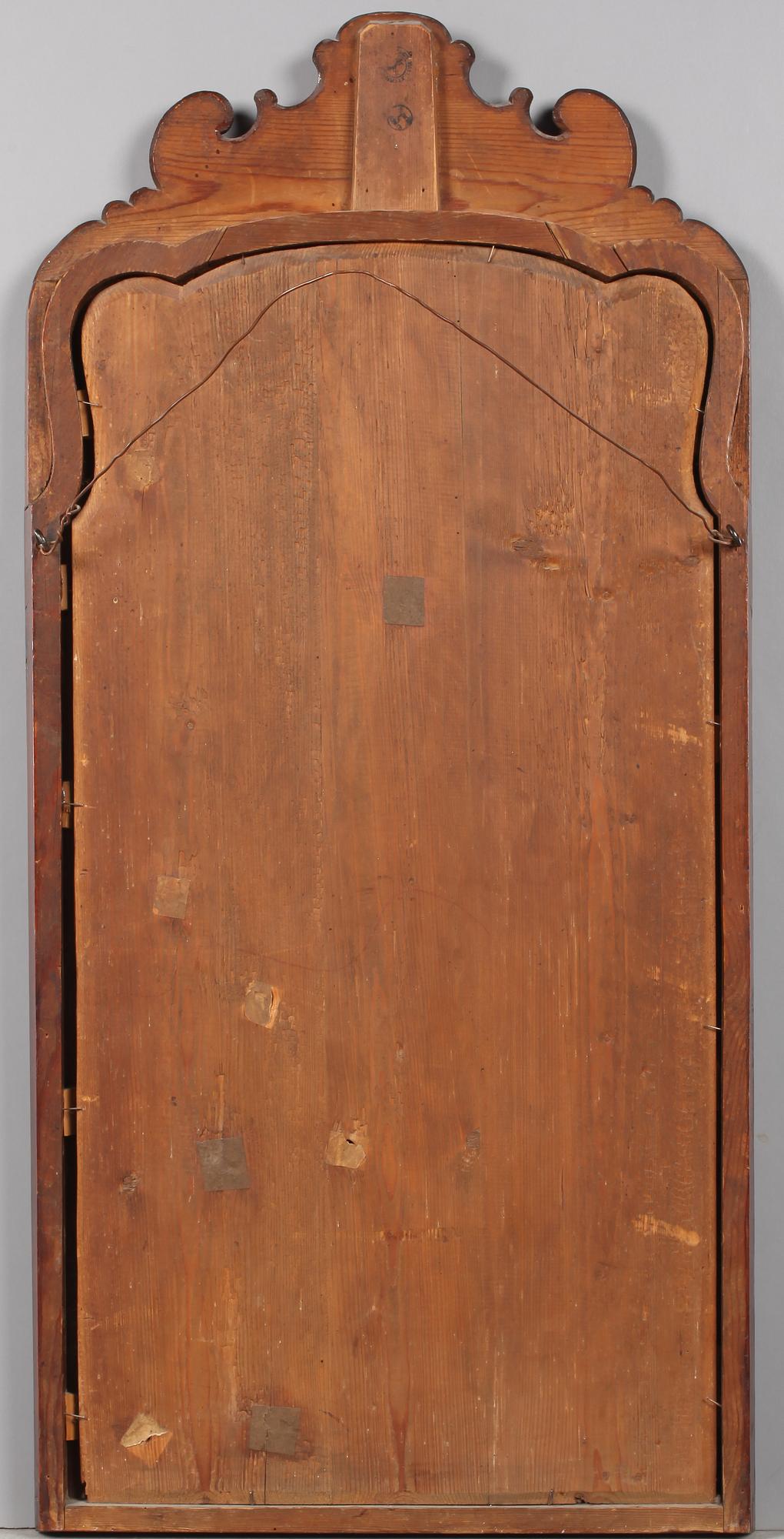 SPEGEL, senbarock, Busch & Echtler, märkt med Göteborgs hallstämpel, omkring 1700-talets mitt.