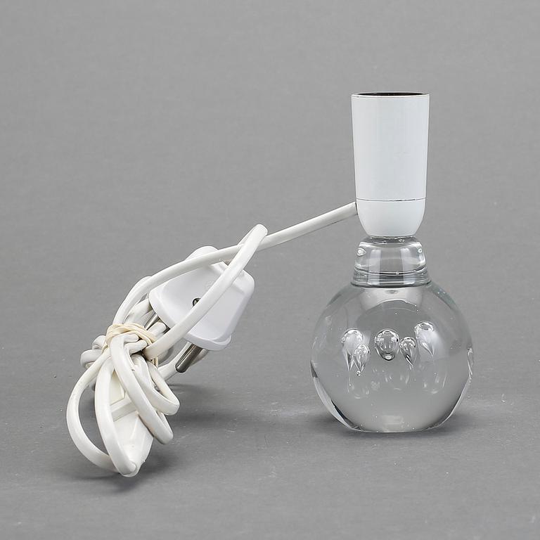 BORDSLAMPA, glas. Josef Frank, Svenskt Tenn, sannolikt modell 1819, formgiven 1934.