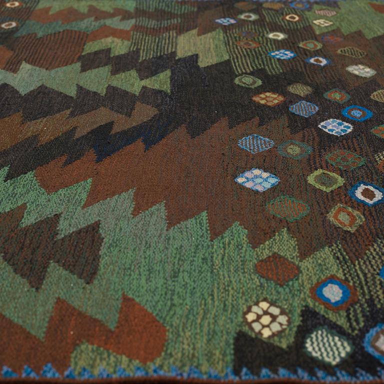 Barbro Nilsson, A CARPET, "Tånga brun och grön", flat weave, ca 226,5 x 165 cm, signed AB MMF BN.