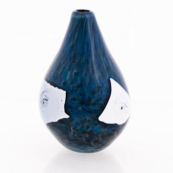 ELLA VARVIO, a glass vase/ sculpture, signed Ella Varvio 2017.