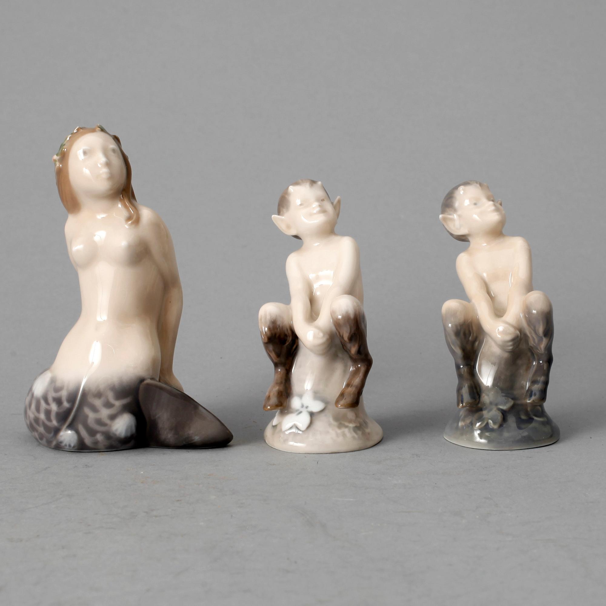 FIGURINER, 3 st, formgivna av Theodor Madson & Aage Erhardt, Royal Copenhagen, 1900-tal.