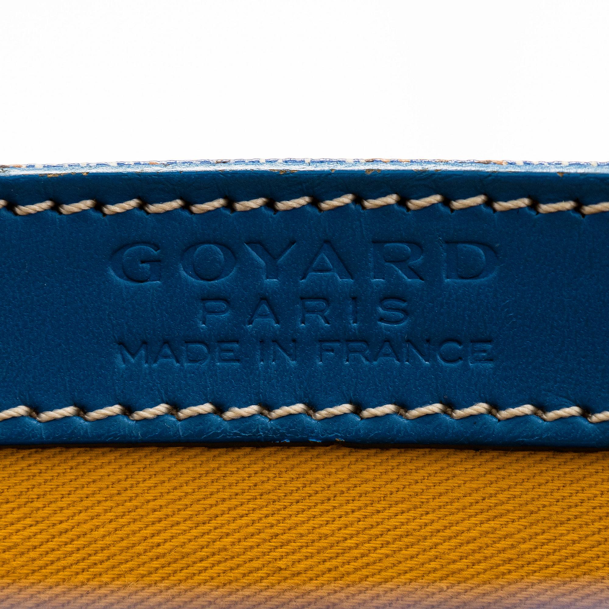 Goyard, a "Comores GM" bag.