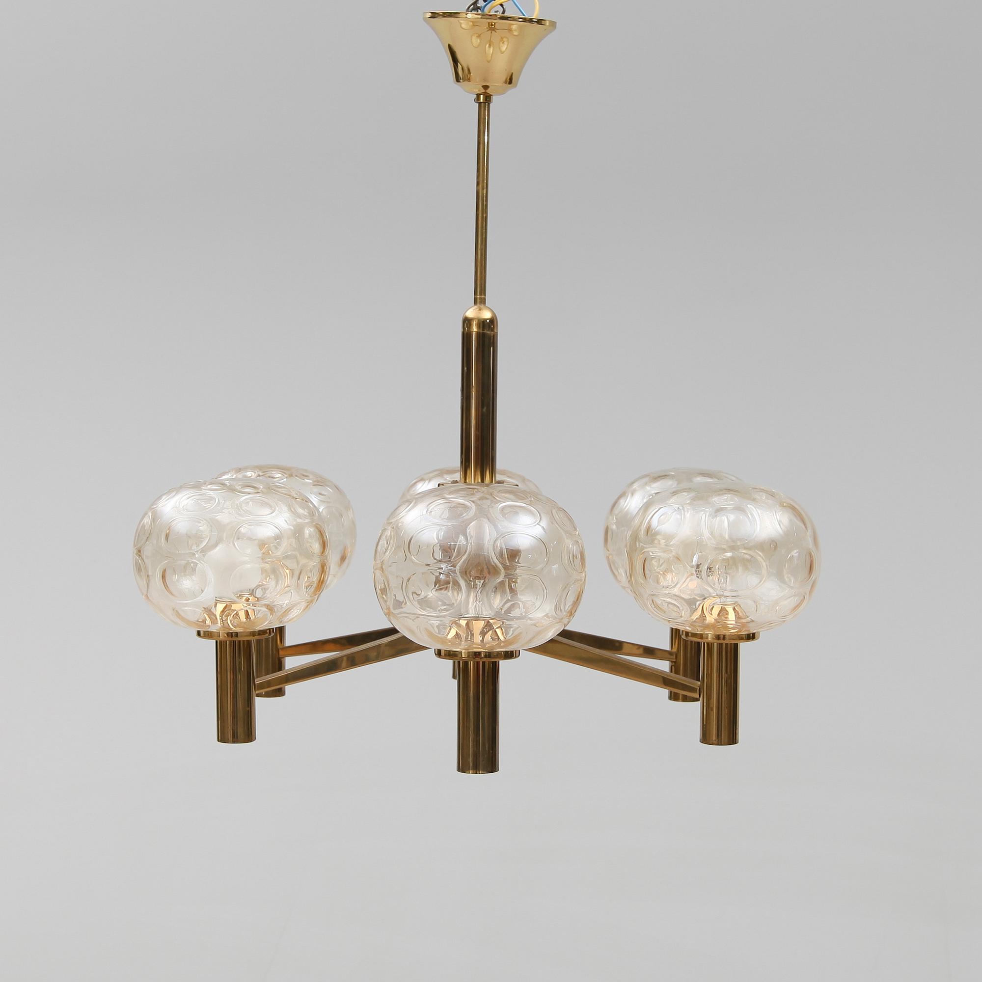TAKLAMPA, Hans-Agne Jakobson, Markaryd, 1900-talets andra hälft. Höjd ca 58 cm.