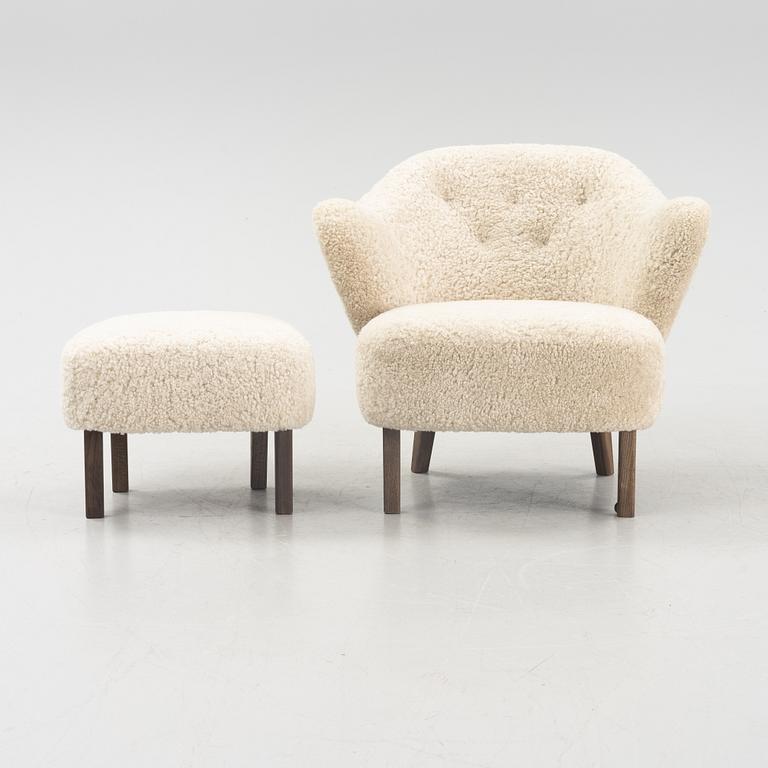 Flemming Lassen, fåtölj med fotpall, "Ingeborg", by Lassen, formgiven 1935.