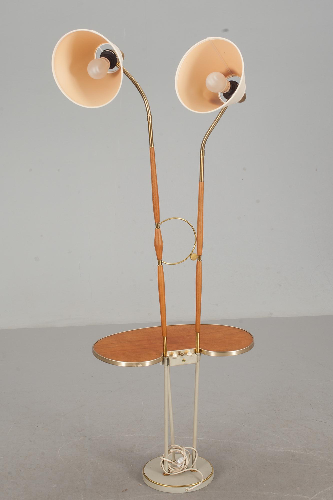 LAMPBORD, 1950-tal.