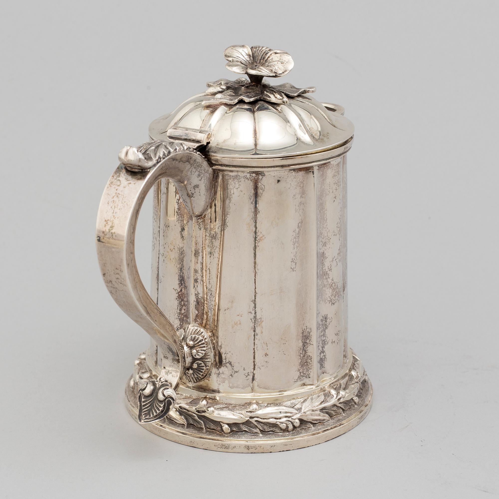 KANNA med lock, silver, Indien 1900-tal. Louis XVI-stil.