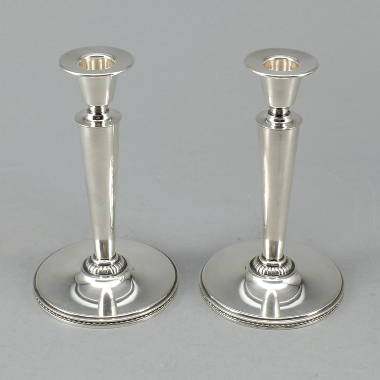 LJUSSTAKAR, ett par, silver, CG. Råström, Stockholm 1960. Tot ca 369 gram.