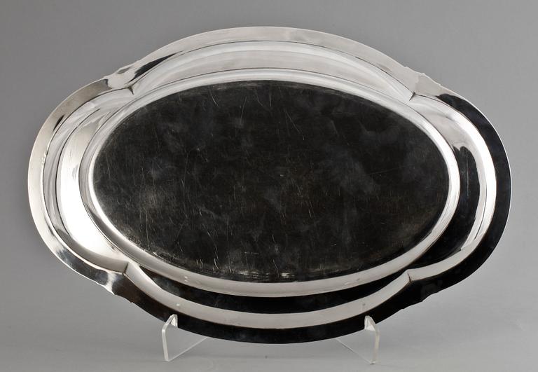 FAT, silver, 1900-tal. Vikt ca 1100 gram.