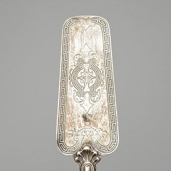 PARTI SILVER, 2 delar, bl a 1800-tal. Vikt tot ca 270 g.