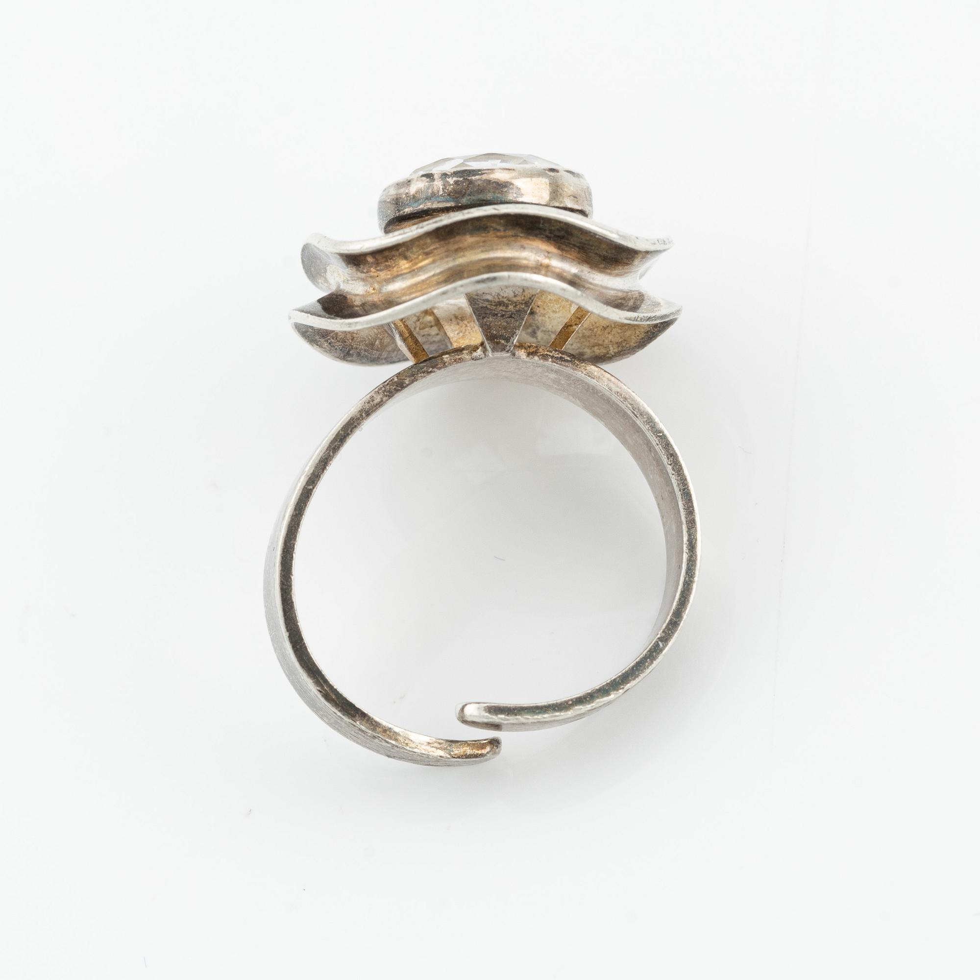 Bangle and ring, silver with quartz and synthetic white stone.