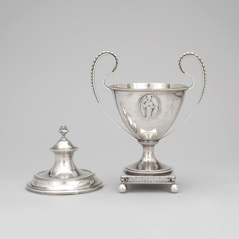 SOCKERSKÅL silver, August Johanson, Jönköping, 1893. Vikt ca 416g.