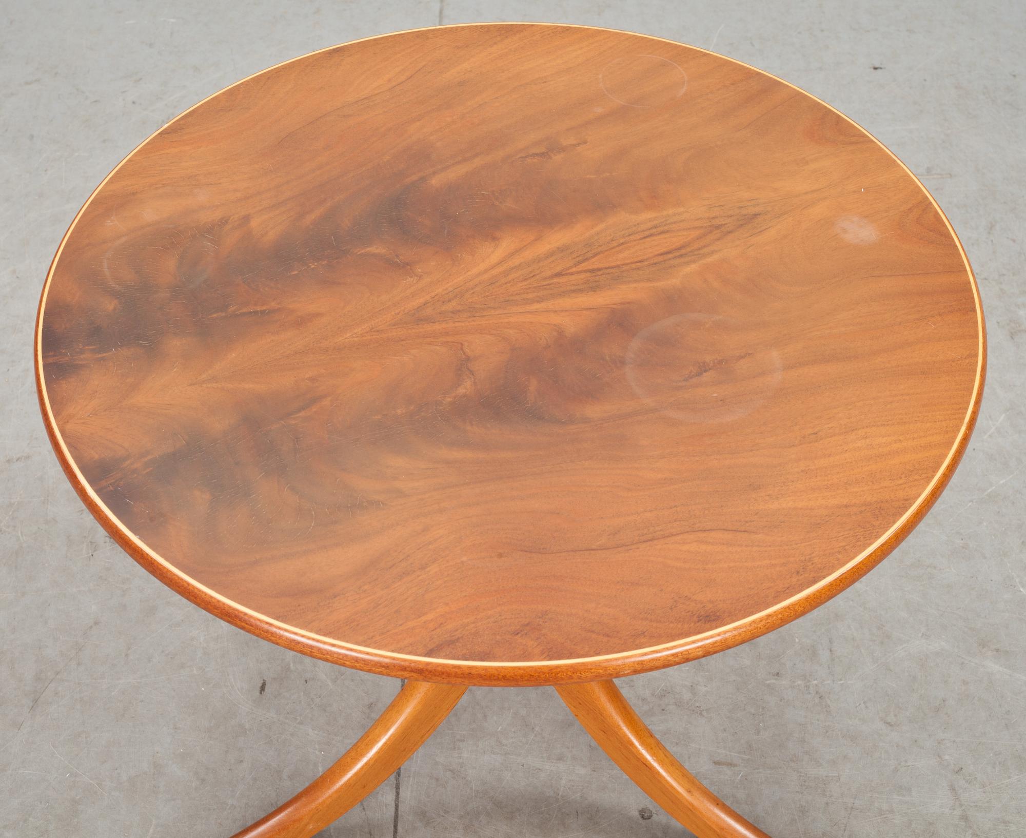 SOFFBORD, Josef Frank, modell 1020, Firma Svenskt Tenn.