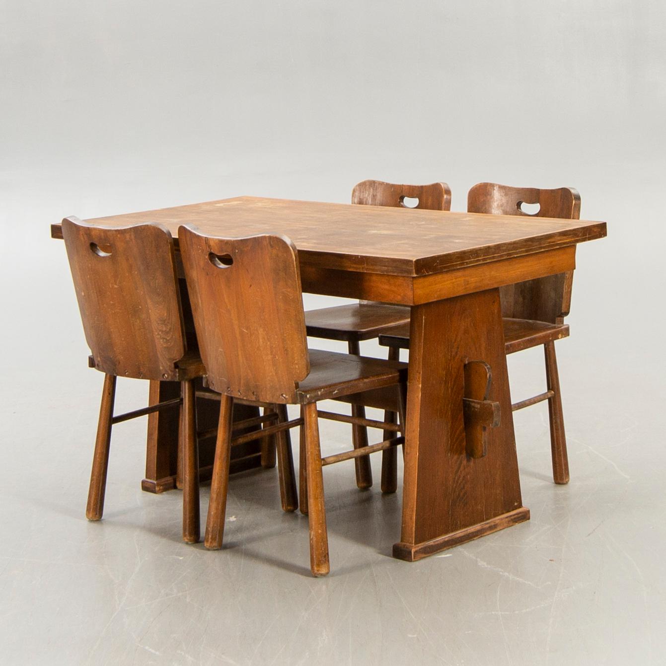 A five pcs pine 1950s dining set.
