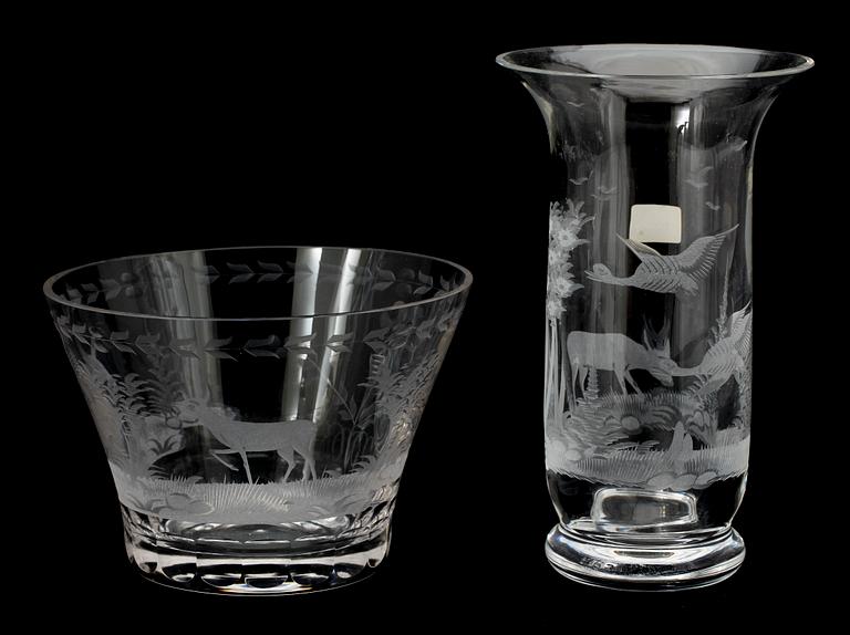 VAS samt SKÅL, glas, "Evert Taubes 100-års jubeleum" Böhmen, 1900-tal.