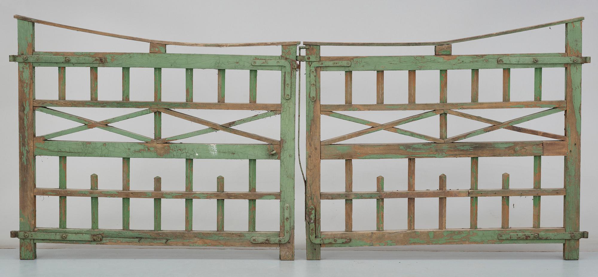 GRINDAR, ett par, 1900-talets första hälft.