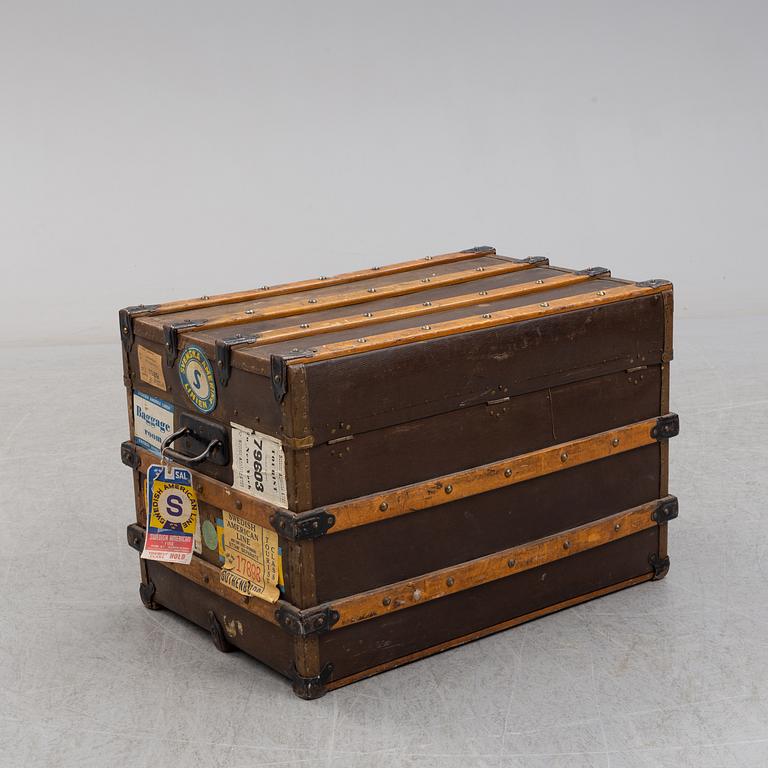 An early 20th century trunk.