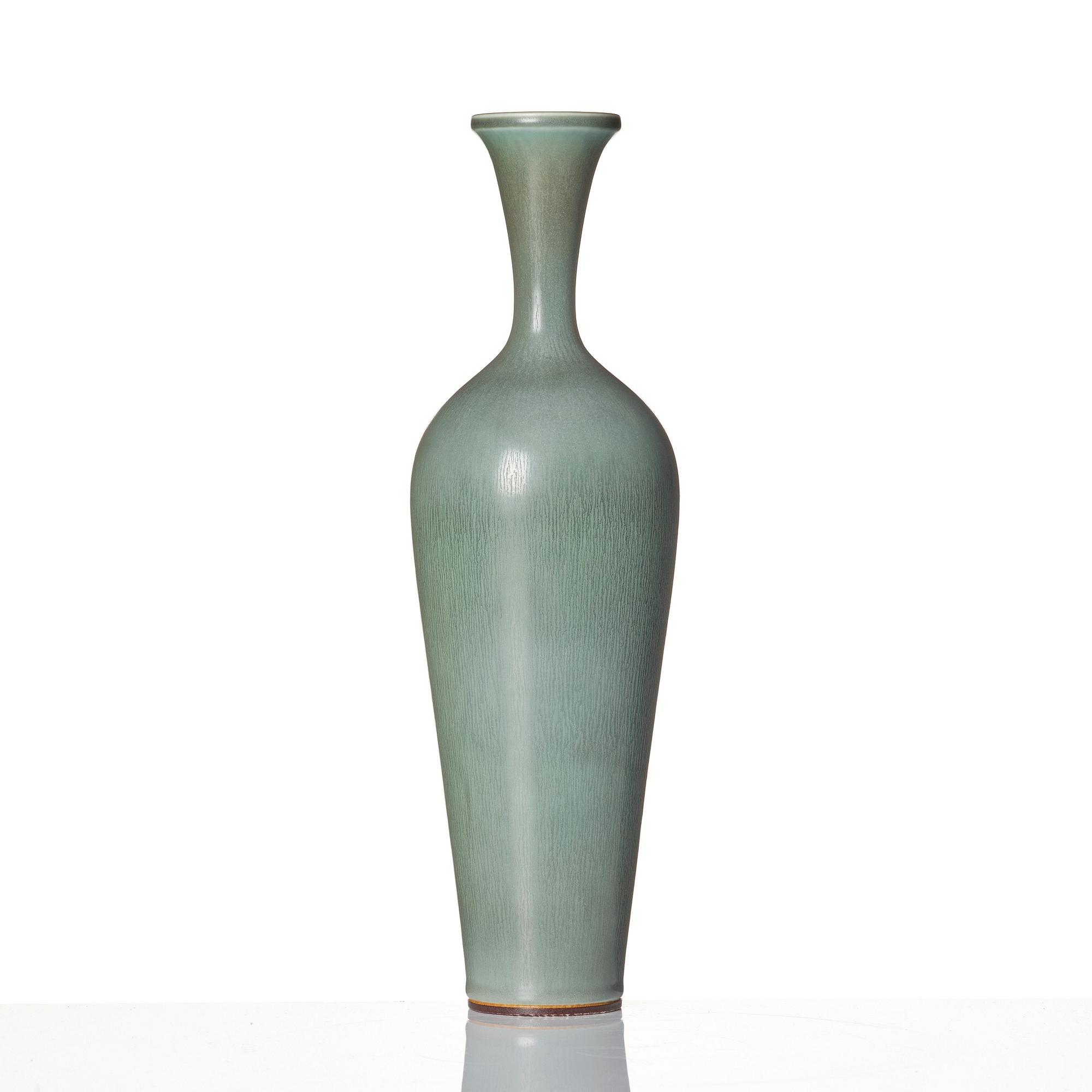 Berndt Friberg, a stoneware vase, Gustavsberg Studio, Sweden 1963.