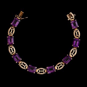 ARMBAND, 9 k guld, Birmingham, England, ametister tot ca 27.00 ct.