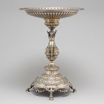 A Swedish 19th century parcel-gilt silver tazza/bowl,  mark of CG Hallberg, Stockholm 1883.