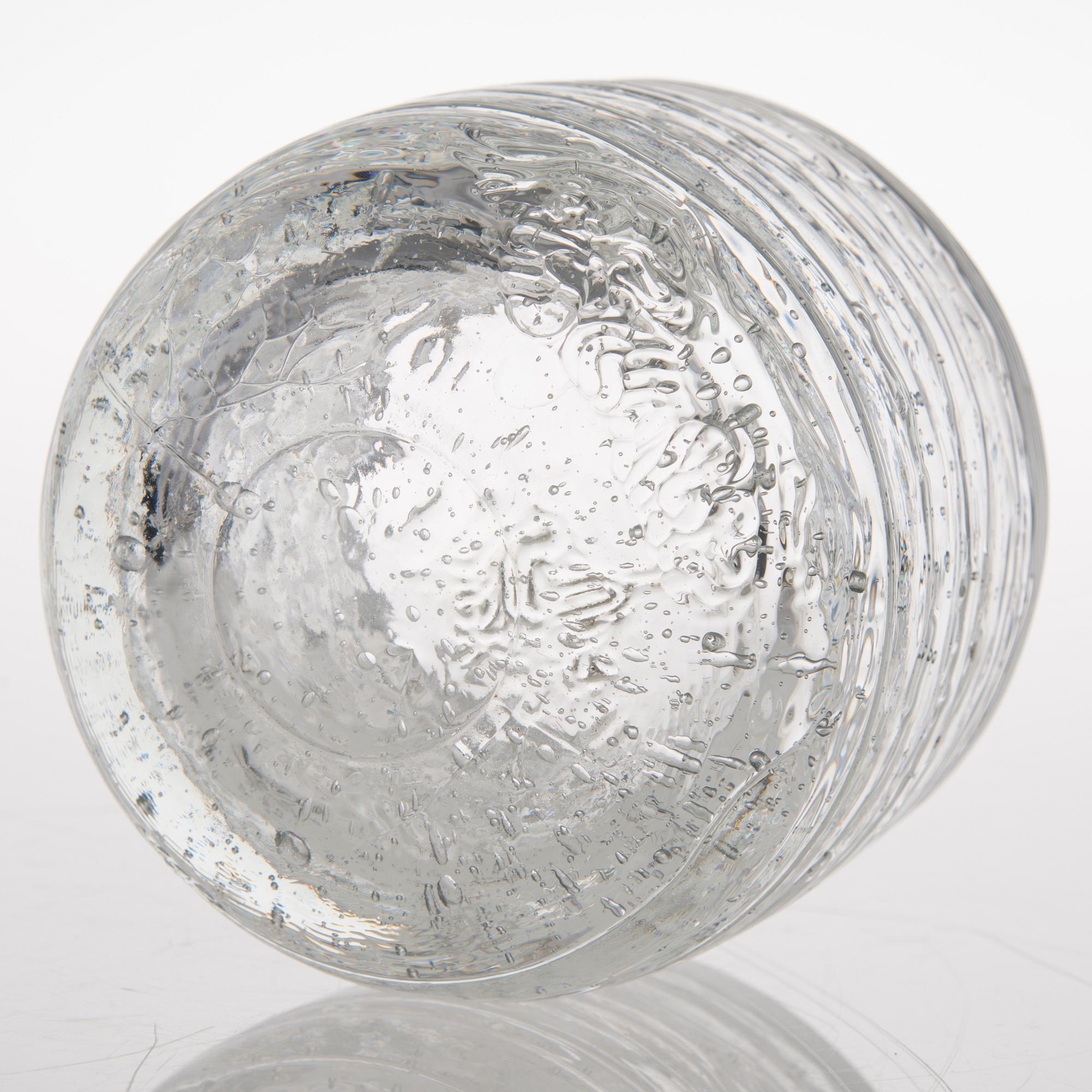 A glass vase of the 'Arkipelago' series for Iittala, signed Timo Sarpaneva - 3144. Iittala.