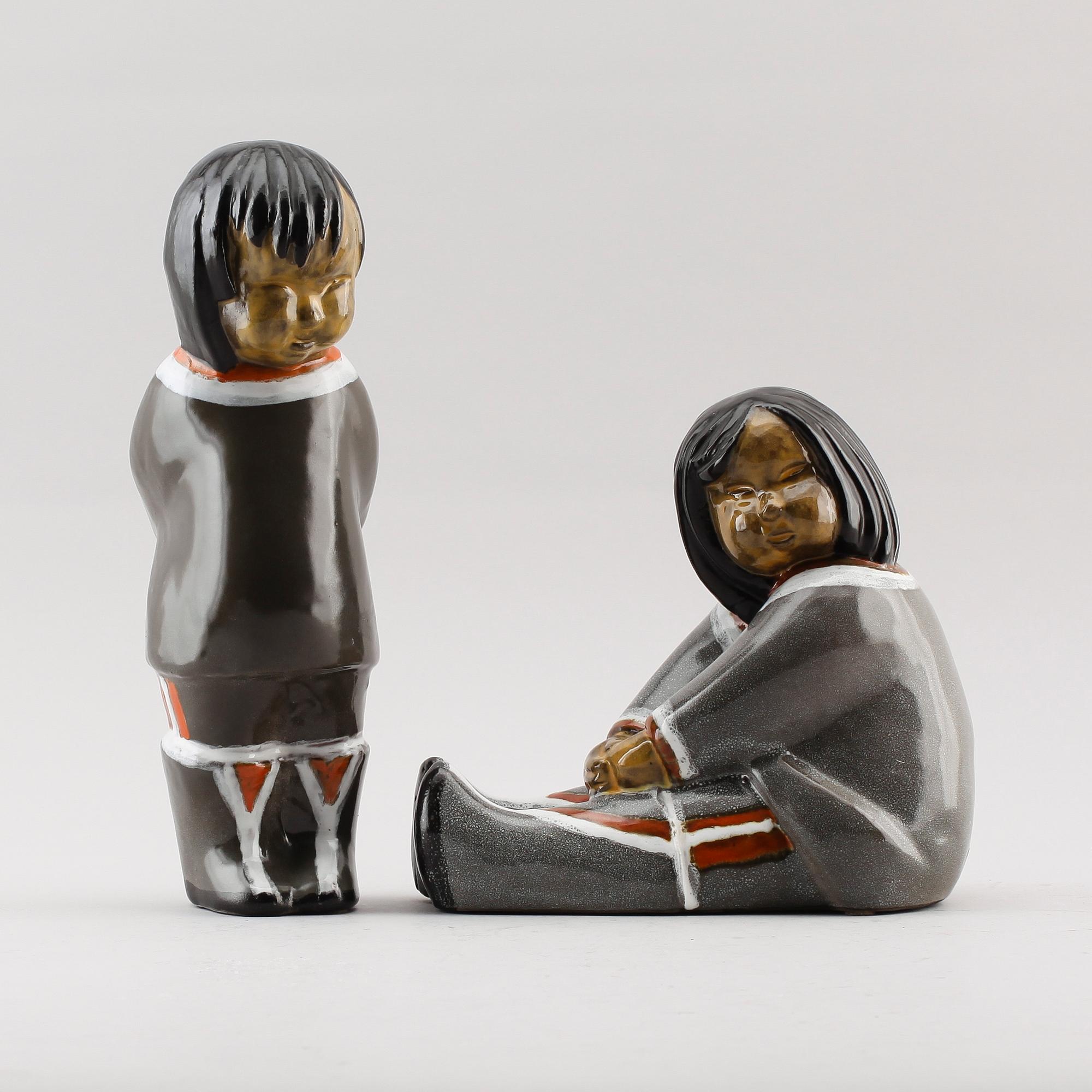 FIGURER, 2 st, keramik, "Eskimå", Vicke Lindstrand, Upsala-Ekeby.