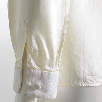BLUS, Yves Saint Laurent.