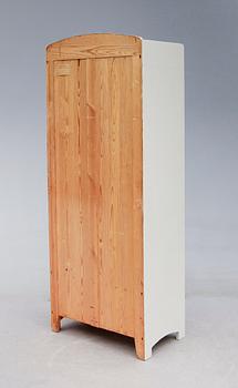 KLÄDSKÅP, omkring år 1900.