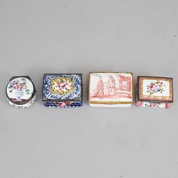 A mixed lot of four 18th century enamel snuff boxes.