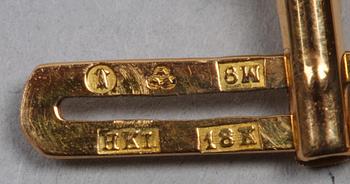 SKJORTKNAPPAR, ett par, 18 K guld samt pärlor, Stockholm, 1962.