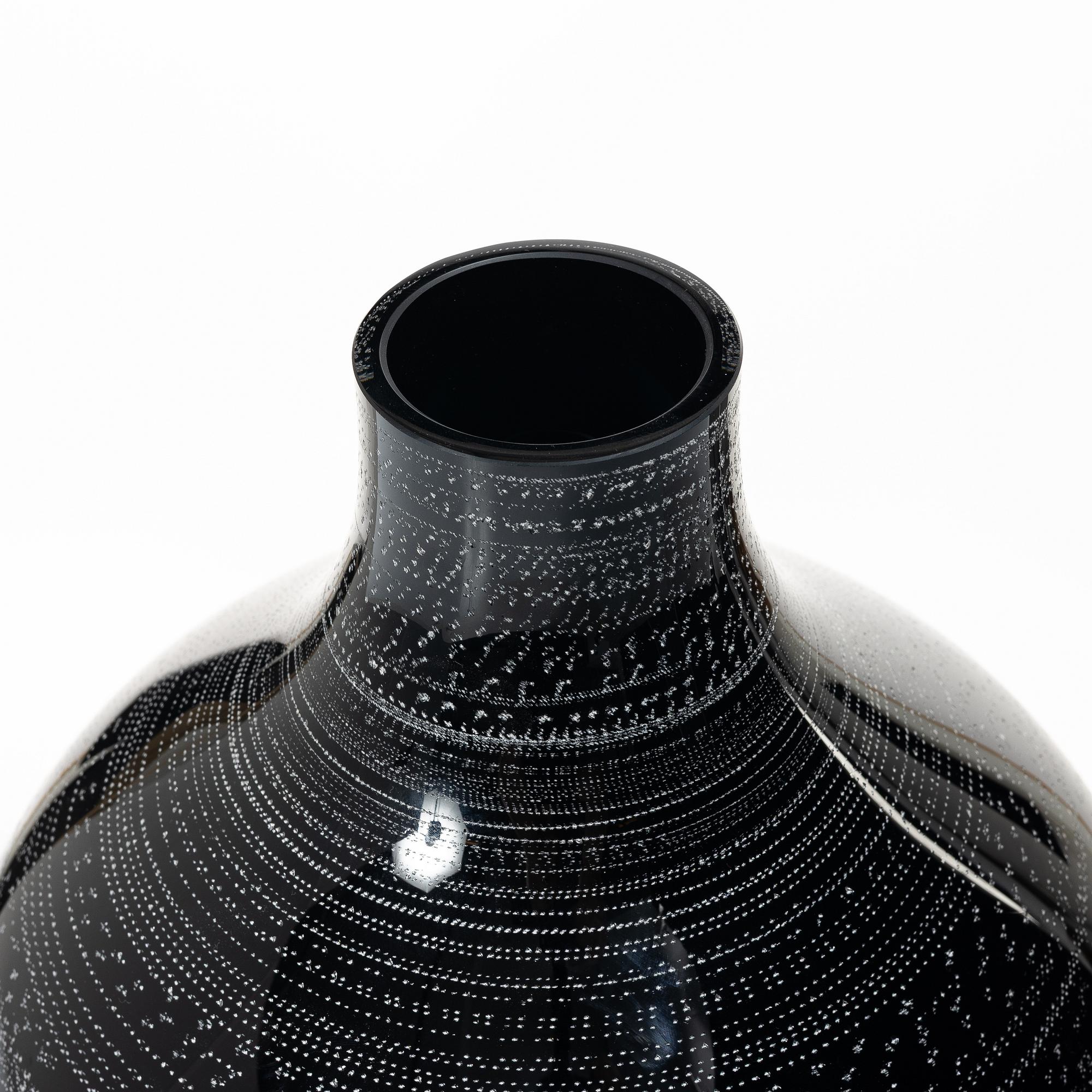 Ingegerd Råman, "Night and Day", a glass vase, Orrefors 2004. Limited edition 32/200.
